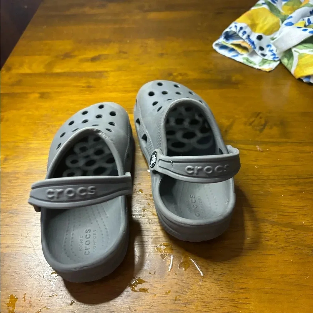 Crocs Classic Clogs C11